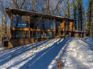 4315 Warthen Dr, Harwood, MD 20776
