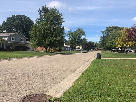 4th image of 1190 S 12th St