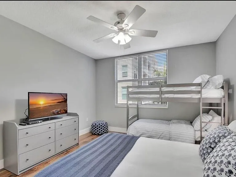 804 E Windward Way #316 — Photo 49