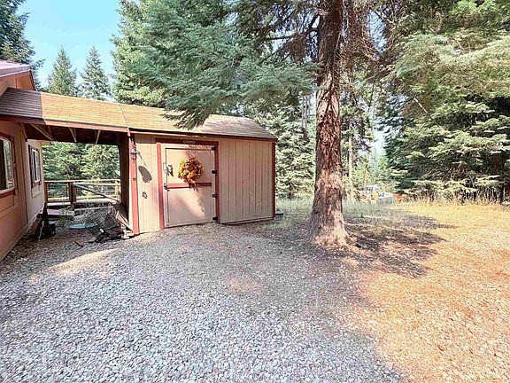 3rd image of 2 Snowbird Ln