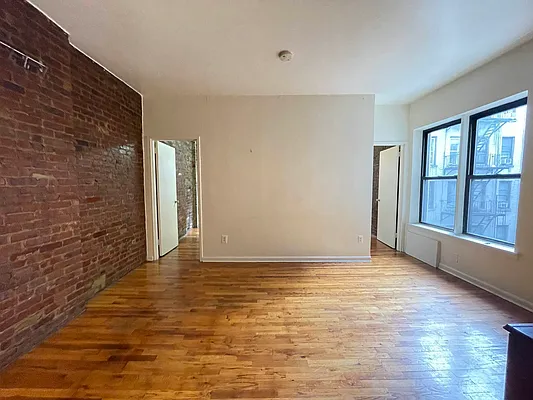 Rented by Best Apartments North Inc | media 36