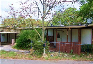 3rd image of 1459 Montview St
