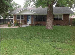 940 Alexander Dr, Haysville, KS 67060