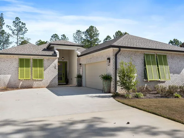 139 Canopy Cv, Freeport, FL 32439