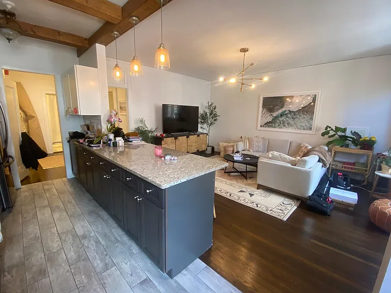 6 Marlborough St #2D — Photo 8