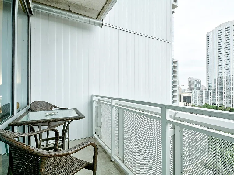 222 West Ave #1911 — Photo 20