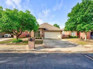 928 Heather Glen Ter, Norman, OK 73072