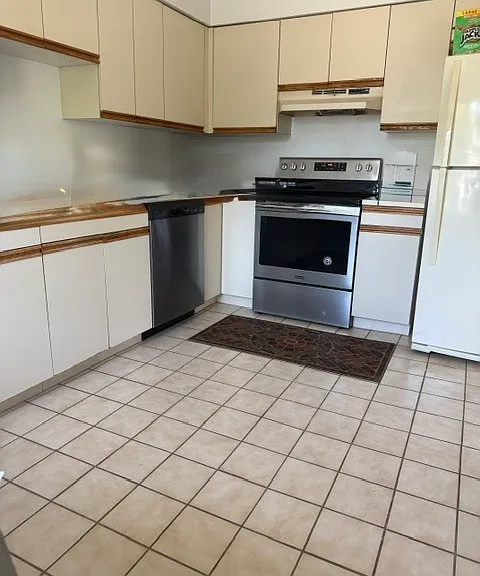 158 Seaside Ave #C — Photo 4