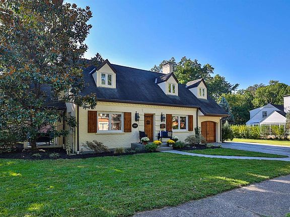 2nd image of 3969 Miami Rd