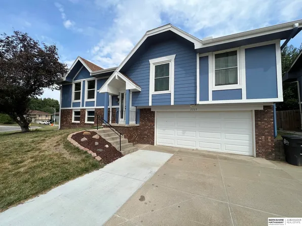 2223 N 129th St, Omaha, NE 68164