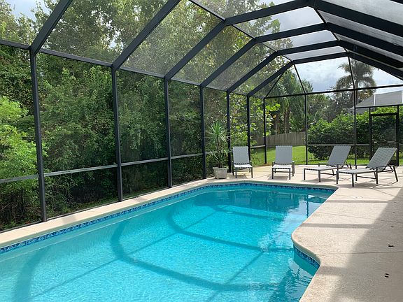 2nd image of 741 Mount Pleasant Dr