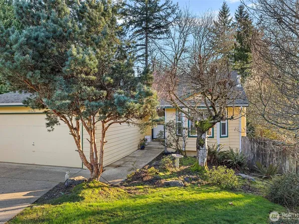 10626 25th Place NE, Lake Stevens, WA 98258