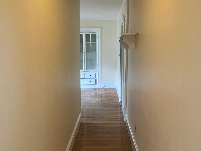 4 Derby St #3 — Photo 8