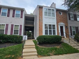 7705 Lexton Pl APT E, Springfield, VA 22152