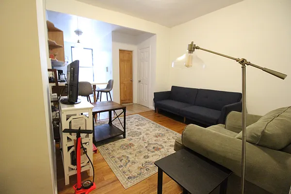 Rented by Luxor Homes & Investment Realty | media 15