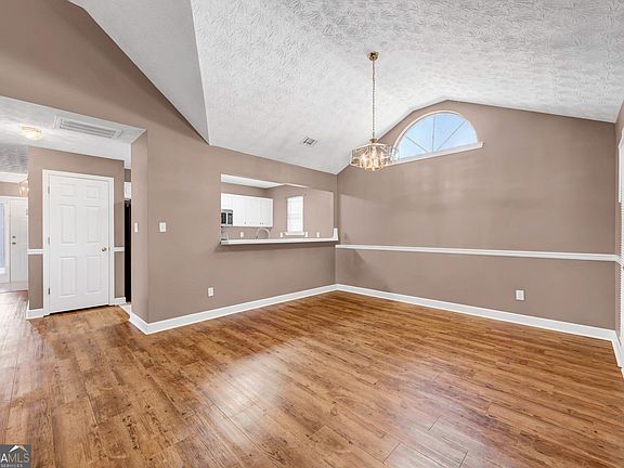 5th image of 11 Santa Rosa Way