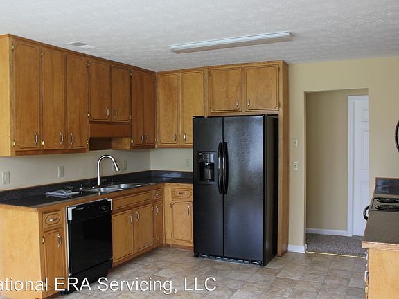 3rd image of 530 Mountainview Dr