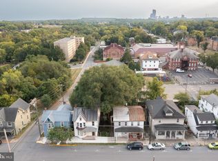 130 E John St, Martinsburg, WV 25401