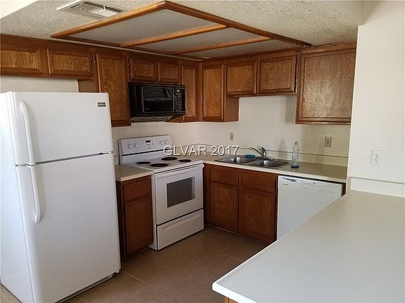 4th image of 1120 Observation Dr APT 101