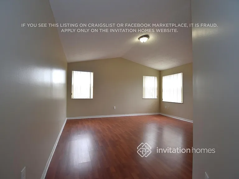 14671 SW 156th Ave — Photo 9
