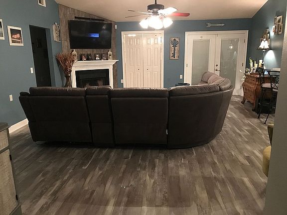 5th image of 202 Nottaway Dr