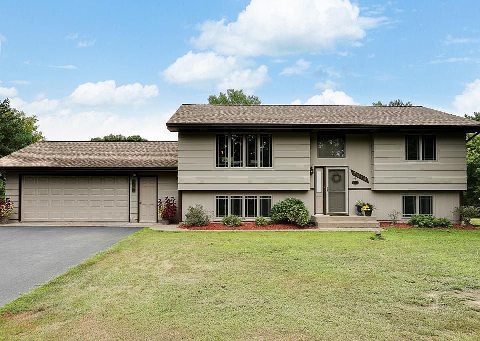 1st image of 7814 Country Ln
