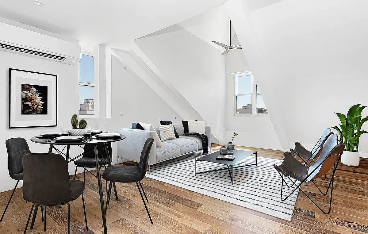945 Bergen Street — Photo 1