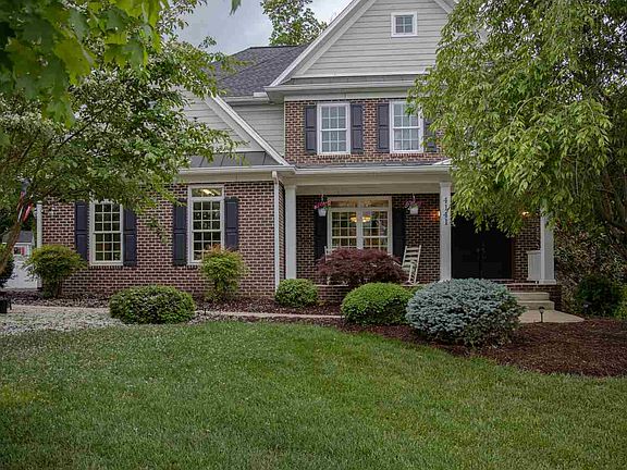 2nd image of 4141 Brown Roan Ln