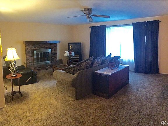 4th image of 6220 84th St SW