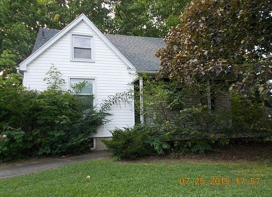 1st image of 3133 Jones Blvd