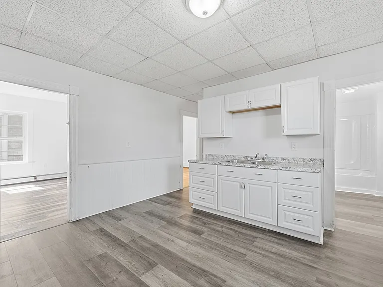 50 West St #3 — Photo 2