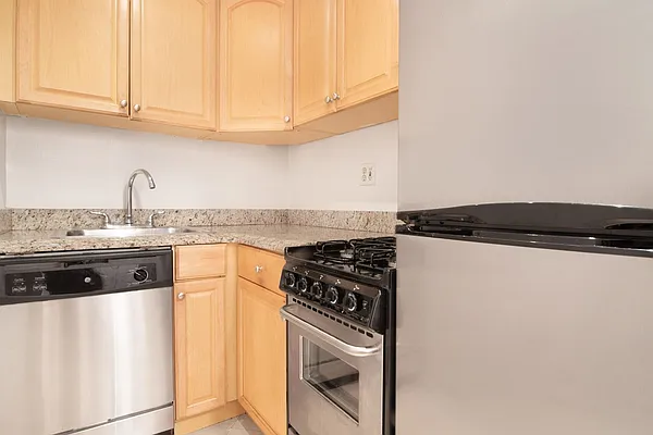 Rented by WAM Partners - William Moses Co. | media 22