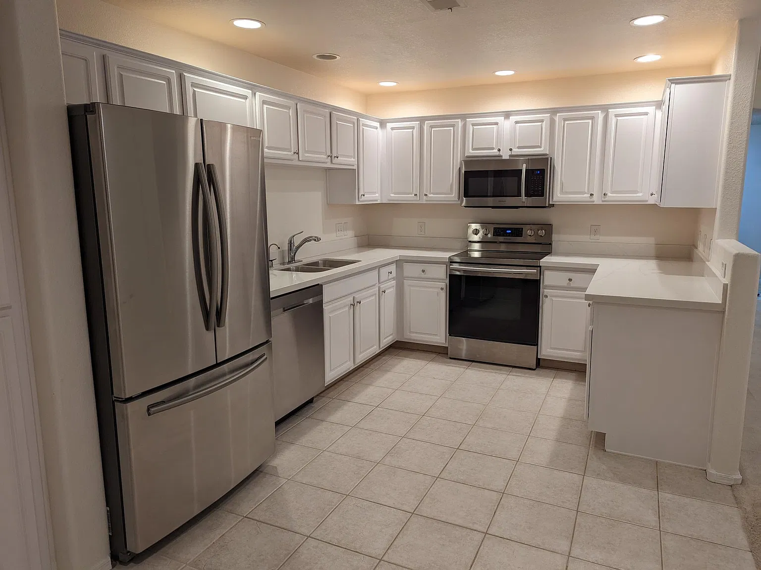 2 bed, 1302 sqft, $2,250 — Photo 1