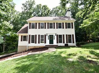 2211 Dawn Ct, Suwanee, GA 30024