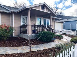 390 Taylor Ave, Talent, OR 97540