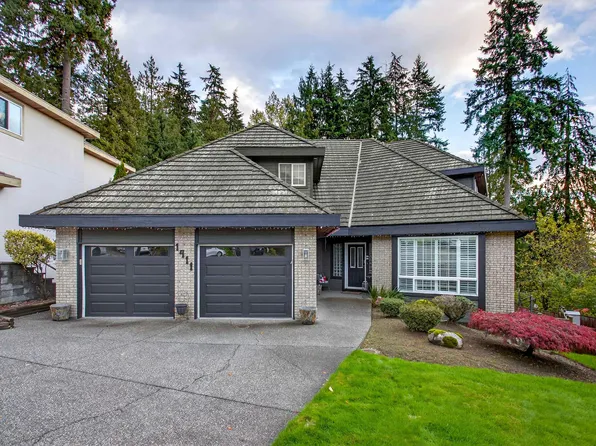 1411 Madrona Pl, Coquitlam, BC V3E 2S5