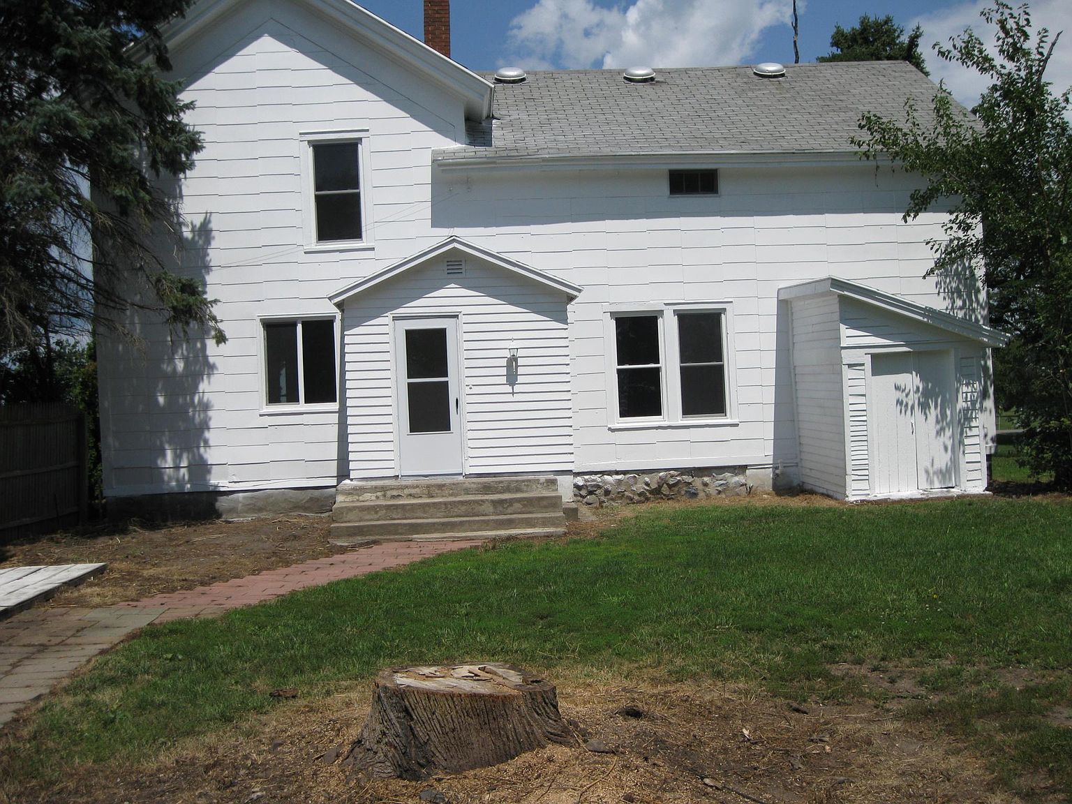 22 E W Ave, Vicksburg, MI 49097 Zillow