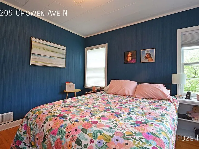 3209 Chowen Ave N — Photo 11