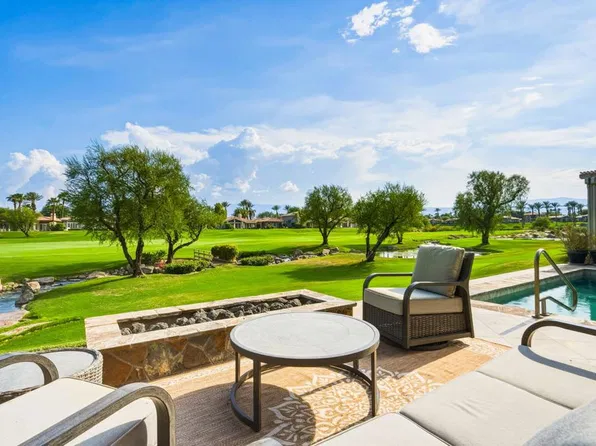 801 Red Arrow Trl, Palm Desert, CA 92211
