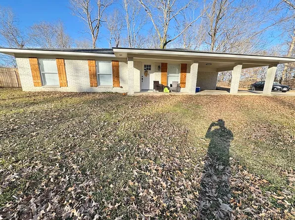 118 Jennifer Dr, Vicksburg, MS 39183