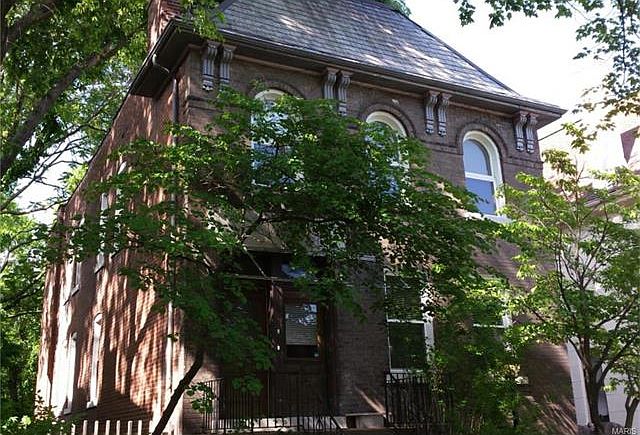 1st image of 4251 Flad Ave