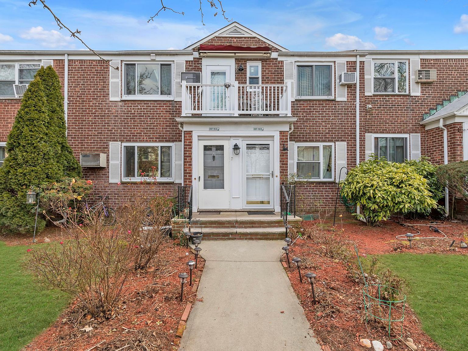 24716A 76th Ave FLOOR 1, Bellerose, NY 11426 Zillow