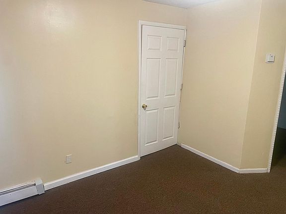 4th image of 9 Western Pkwy APT 3