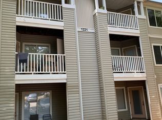 1221 University Ct APT 001, Raleigh, NC 27606