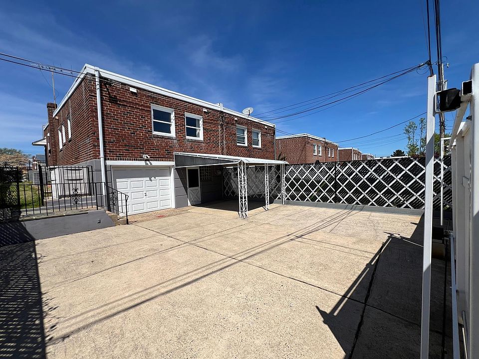 2nd image of 8933 Calvert St