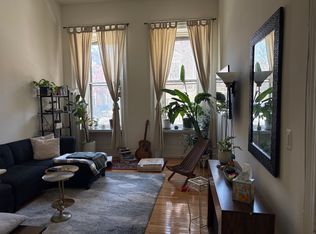 317 S 17th St APT 1F, Philadelphia, PA 19103