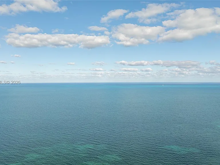 210 Sea View Dr #207 — Photo 30