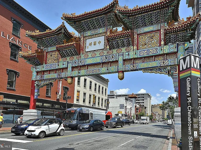 Gallery Place-Chinatown metro stop 3 blocks (~5 minute walk) from 400 Mass.