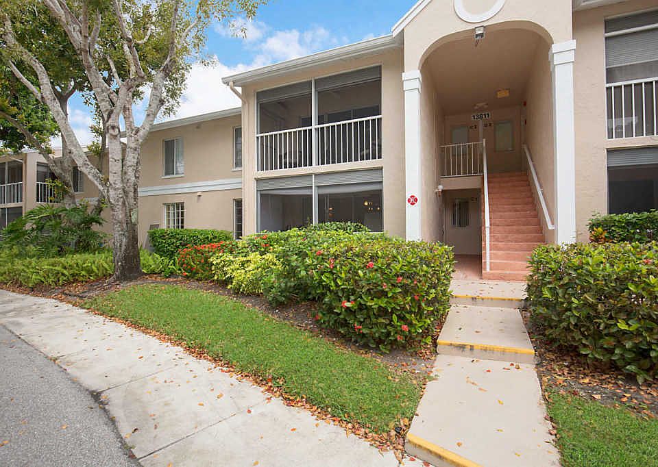 1st image of 13811 Oneida Dr APT C1