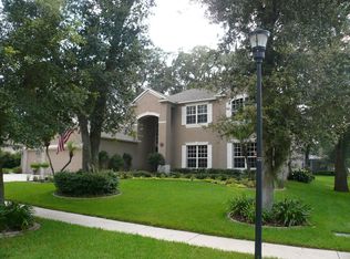 922 Hickory Fork Dr, Seffner, FL 33584